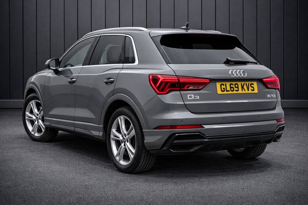 Used Audi Q3 2019 for sale - 77855521: Photo 2