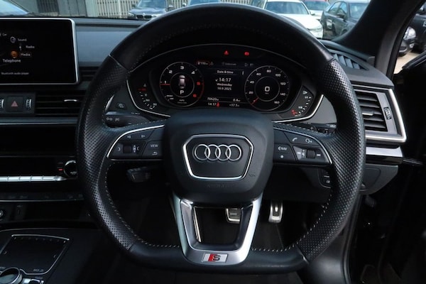 Used Audi Q5 2019 for sale - 75651635: Photo 11