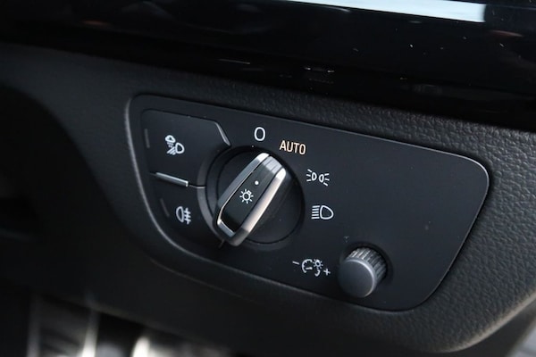 Used Audi Q5 2019 for sale - 75651635: Photo 24