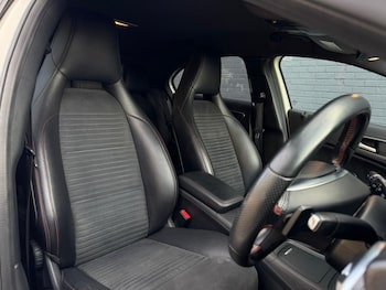 Used Mercedes-Benz A-Class 2015 for sale - 79244547: Photo