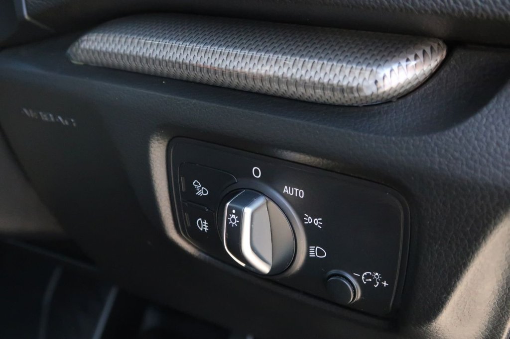 Used Audi RS3 2018 for sale - 75923896: Photo 22