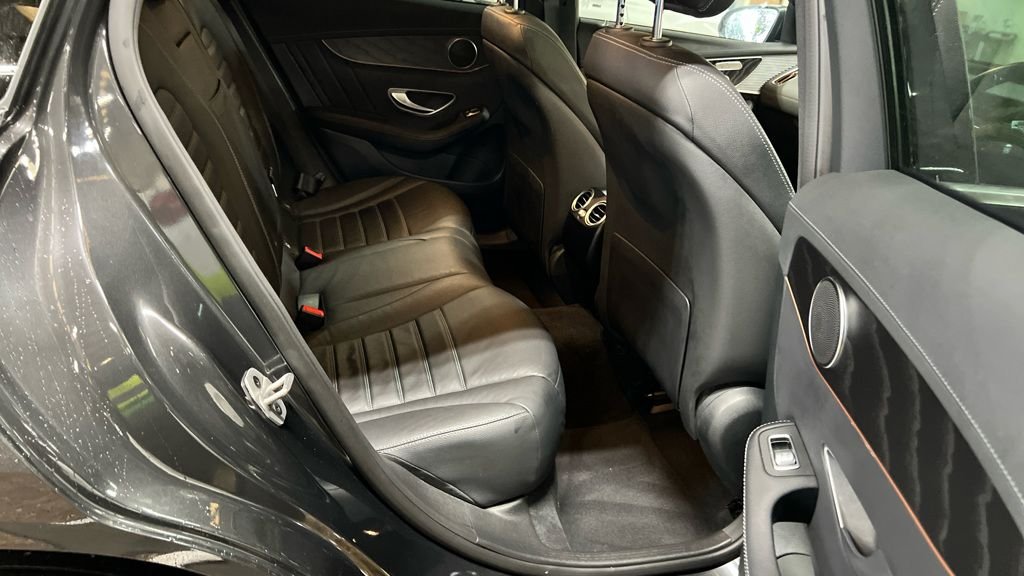 Used Mercedes-Benz EQC 2021 for sale - 76632474: Photo 8