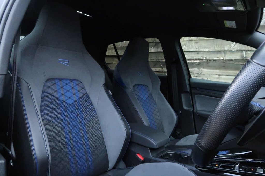 Used Volkswagen Golf 2023 for sale - 77236804: Photo 12