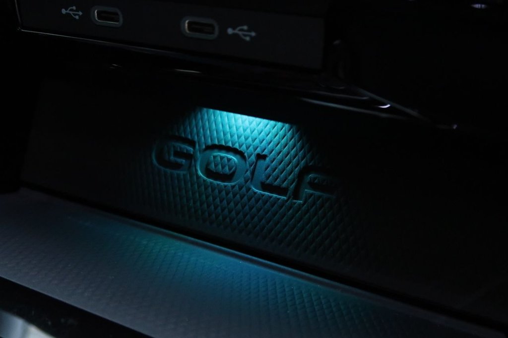 Used Volkswagen Golf 2023 for sale - 77236804: Photo 30