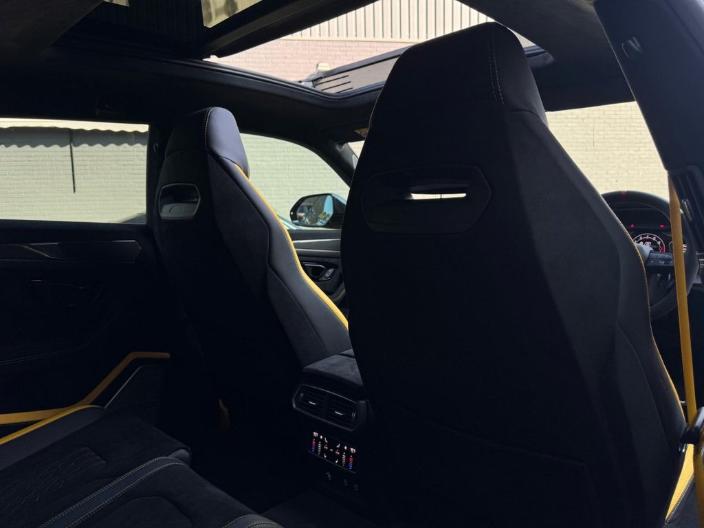 Used Lamborghini Urus 2025 for sale - 76223322: Photo 18