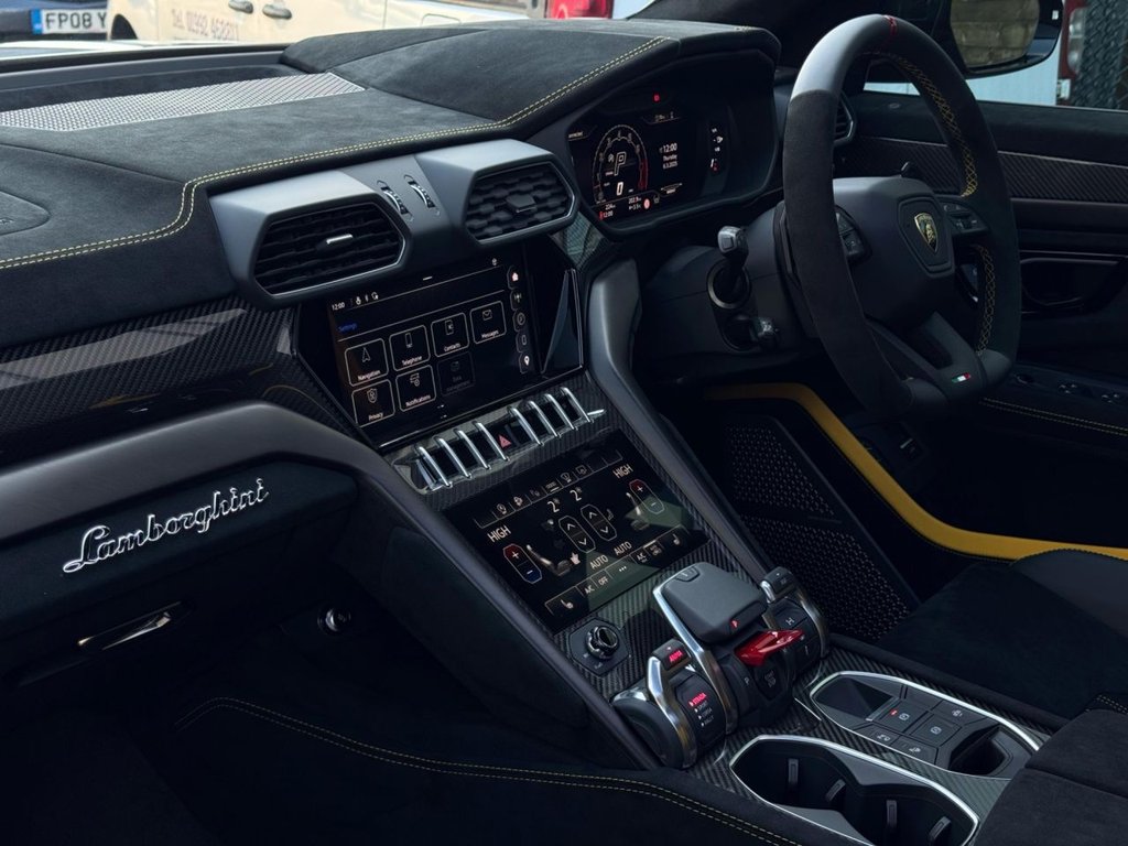 Used Lamborghini Urus 2025 for sale - 76223322: Photo 28