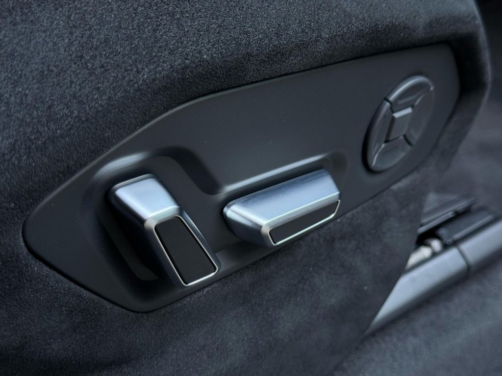 Used Lamborghini Urus 2025 for sale - 76223322: Photo 30