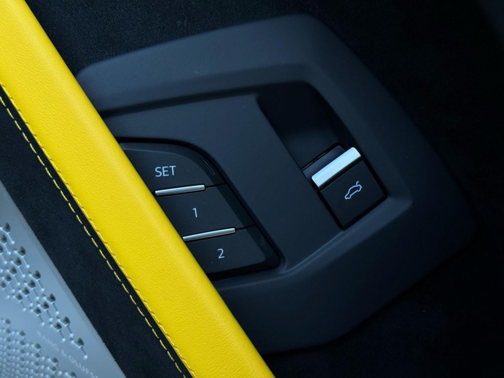 Used Lamborghini Urus 2025 for sale - 76223322: Photo 32