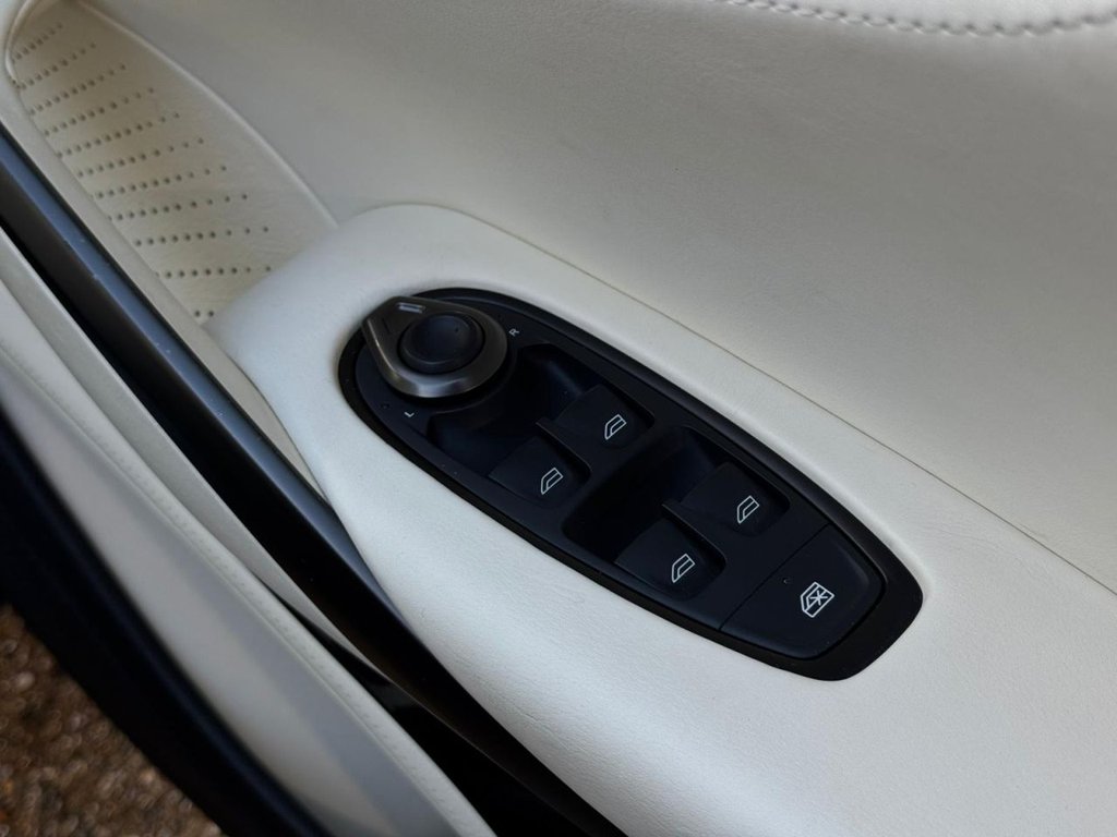 Used Aston Martin DBX 2022 for sale - 77557827: Photo 39