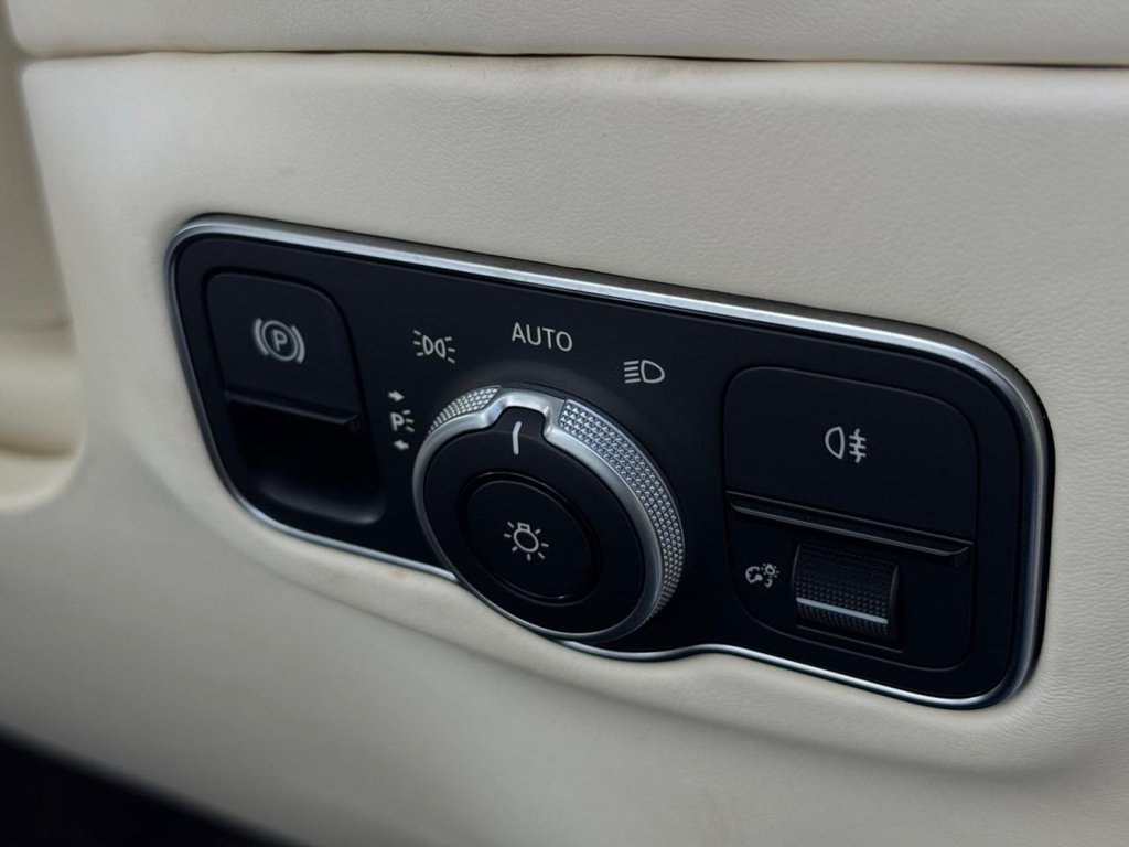 Used Aston Martin DBX 2022 for sale - 77557827: Photo 40