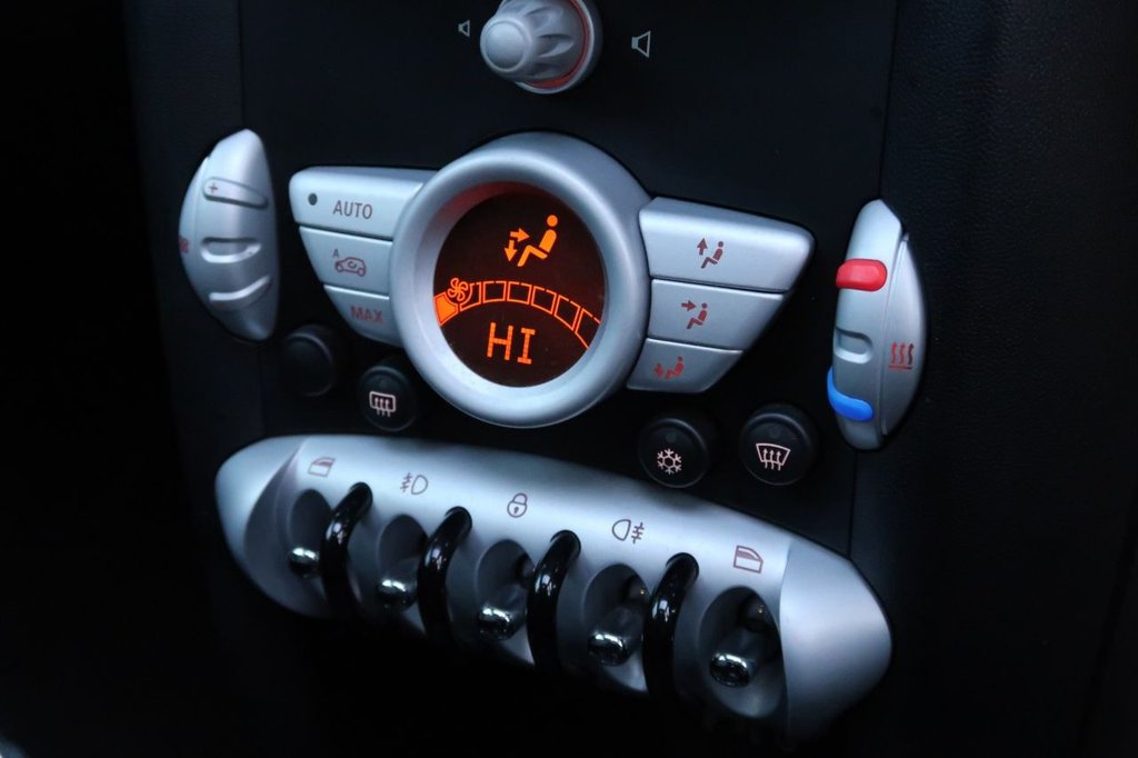 Used MINI Clubman 2009 for sale - 77263536: Photo 17