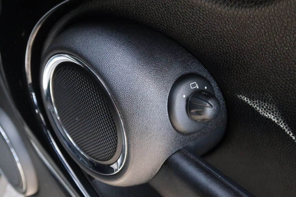 Used MINI Coupe 2015 for sale - 75765105: Photo 21