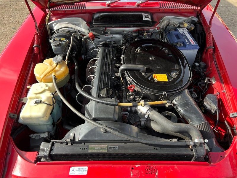 Used Mercedes-Benz SL 1988 for sale - 77806867: Photo 5