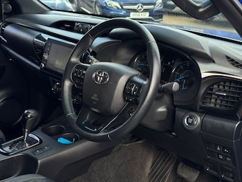 Used Toyota Hilux 2022 for sale - 79598666: Photo