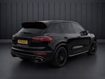 Used Porsche Cayenne 2015 for sale - 78330751: Photo