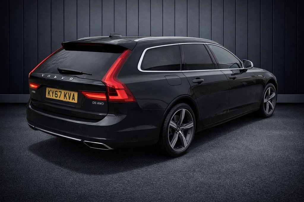 Used Volvo V90 2017 for sale - 77572207: Photo 2