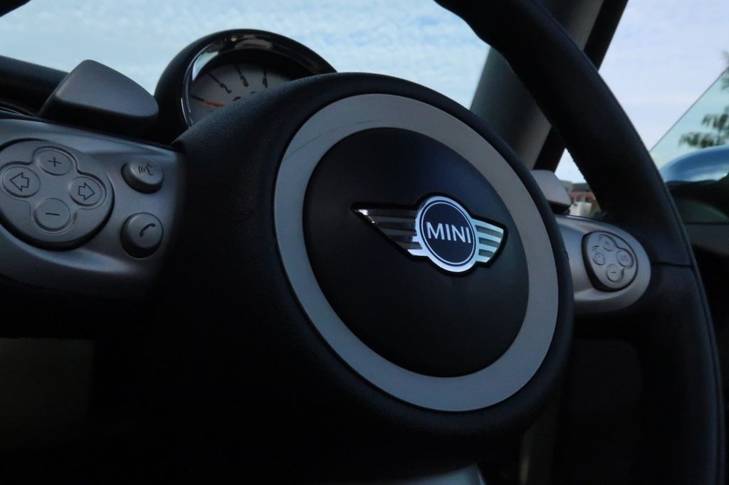 Used MINI Hatch 2009 for sale - 76132605: Photo 16