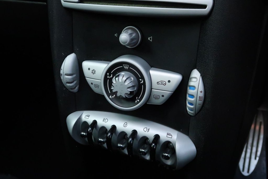 Used MINI Hatch 2009 for sale - 76132605: Photo 27