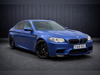 2016 (16) - 4.4 V8 Saloon 4dr Petrol DCT Euro 6 (s/s) (560 ps)