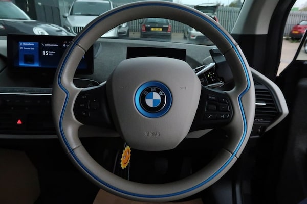 Used BMW i3 2018 for sale - 76267175: Photo 11