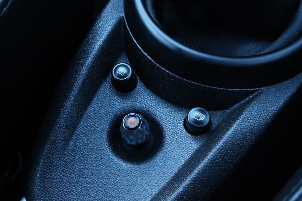 Used MINI Cooper 2014 for sale - 76910325: Photo 33