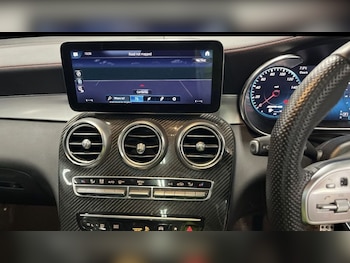 Used Mercedes-Benz GLC 2022 for sale - 77685290: Photo