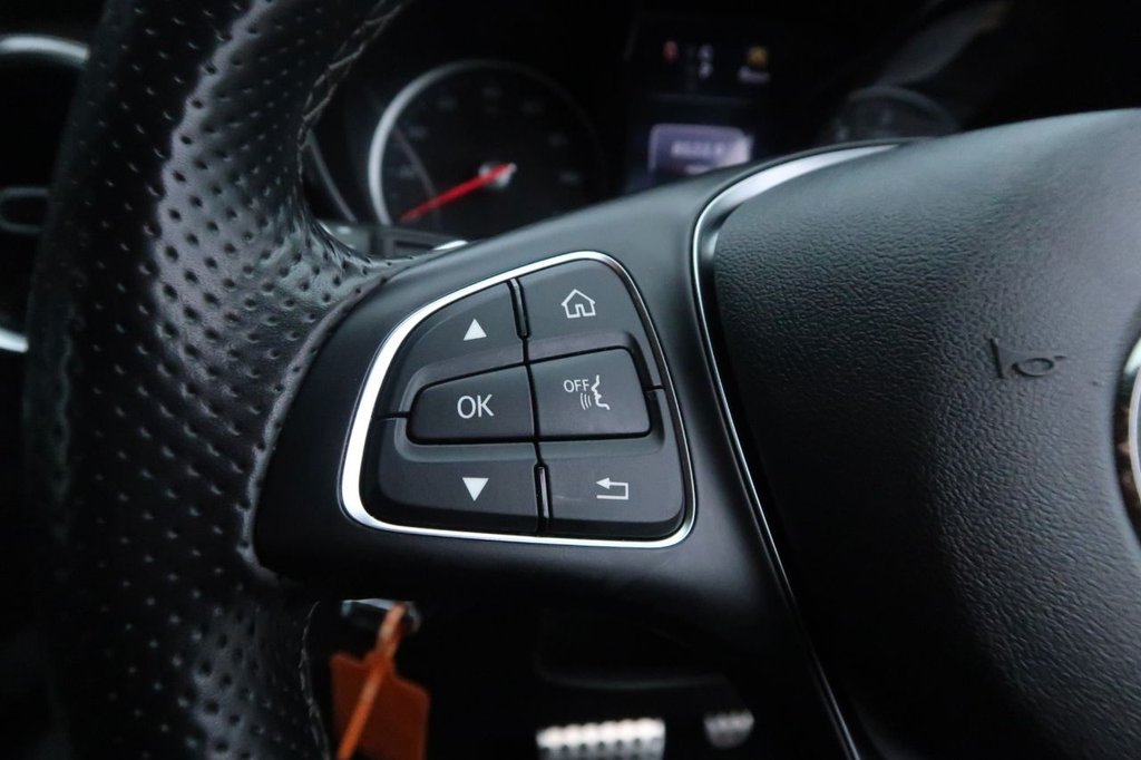 Used Mercedes-Benz V-Class 2020 for sale - 76119115: Photo 18