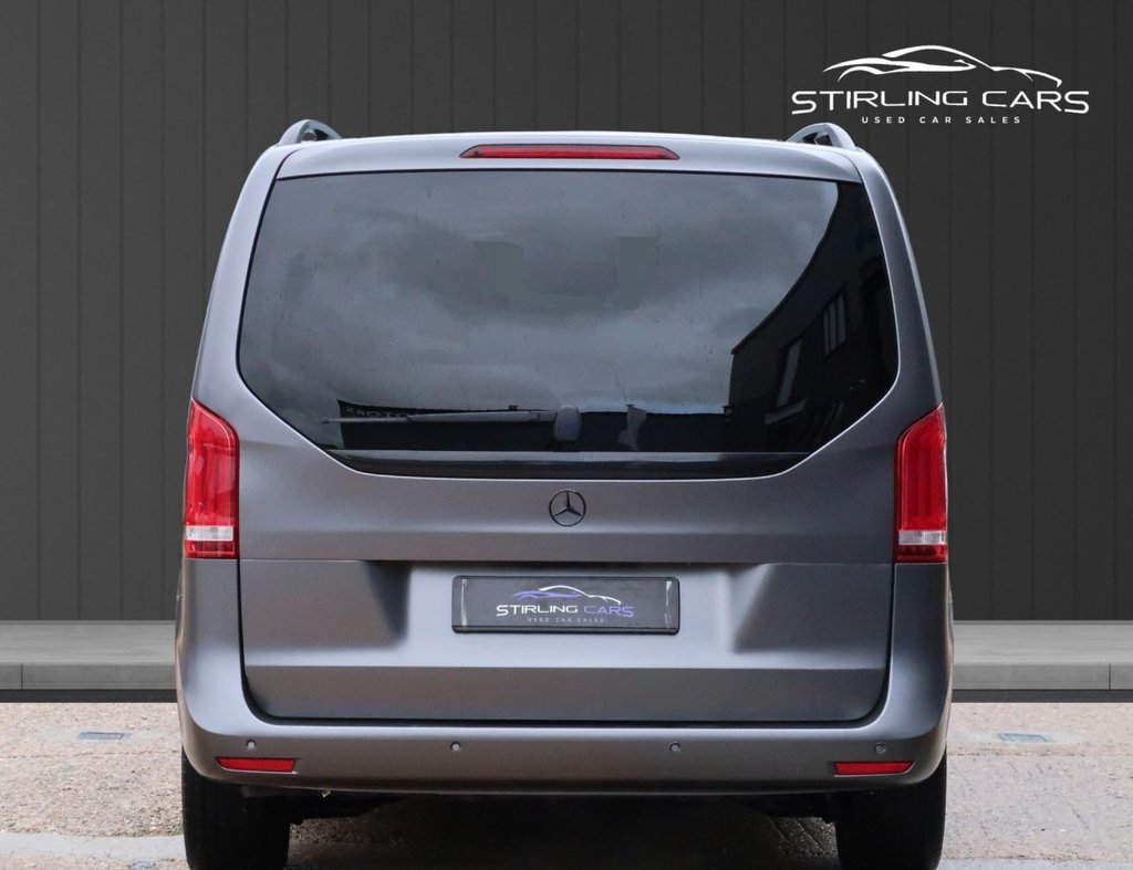 Used Mercedes-Benz V-Class 2020 for sale - 76119115: Photo 8