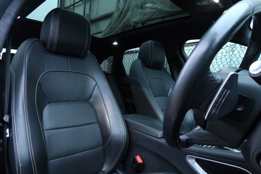 Used Jaguar F-Pace 2018 for sale - 77026819: Photo 12