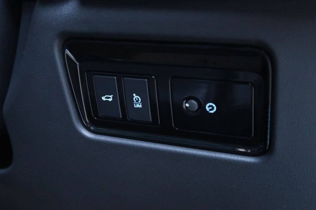 Used Jaguar F-Pace 2018 for sale - 77026819: Photo 23