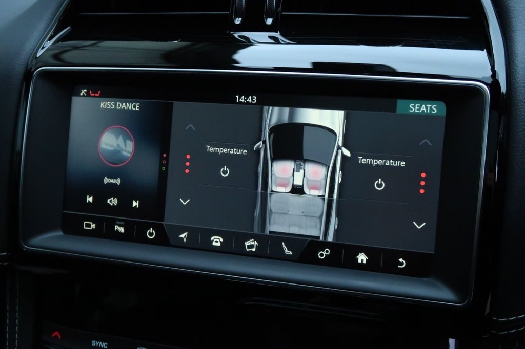 Used Jaguar F-Pace 2018 for sale - 77026819: Photo 30