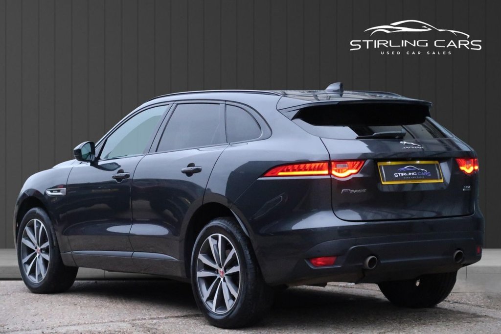 Used Jaguar F-Pace 2018 for sale - 77026819: Photo 7