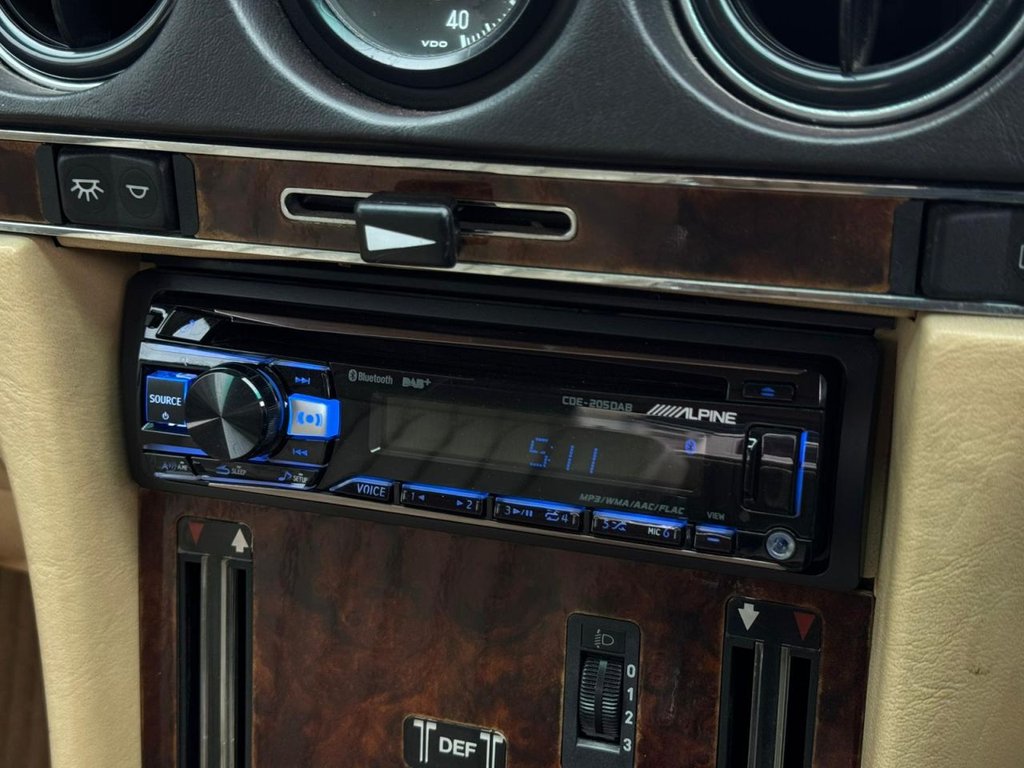 Used Mercedes-Benz SL 1988 for sale - 77507724: Photo 19