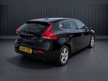Used Volvo V40 2014 for sale - 78154099: Photo