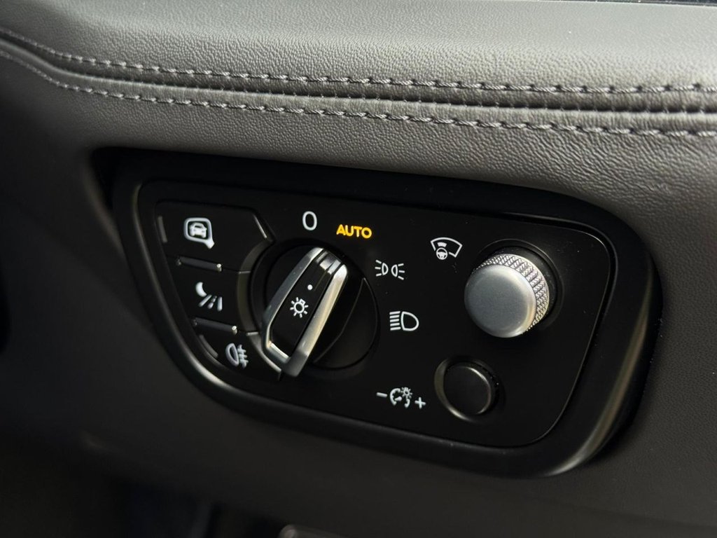 Used Bentley Bentayga 2021 for sale - 77333019: Photo 38