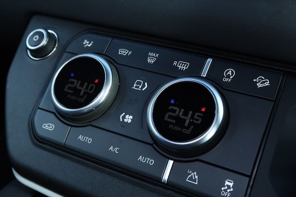 Used Land Rover Defender 2022 for sale - 76315755: Photo 34