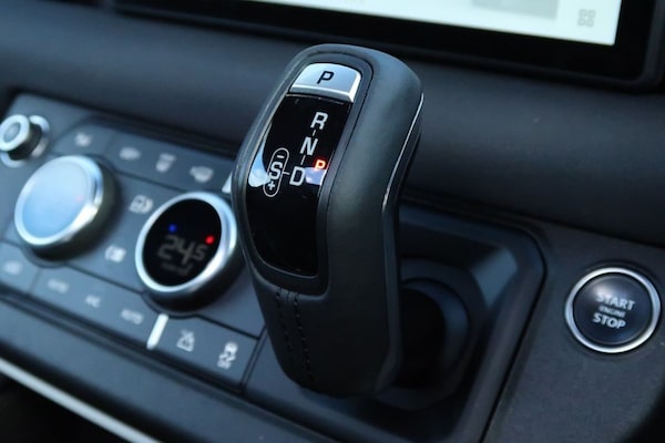 Used Land Rover Defender 2022 for sale - 76315755: Photo 35