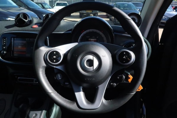 Used smart fortwo 2015 for sale - 75727720: Photo 11