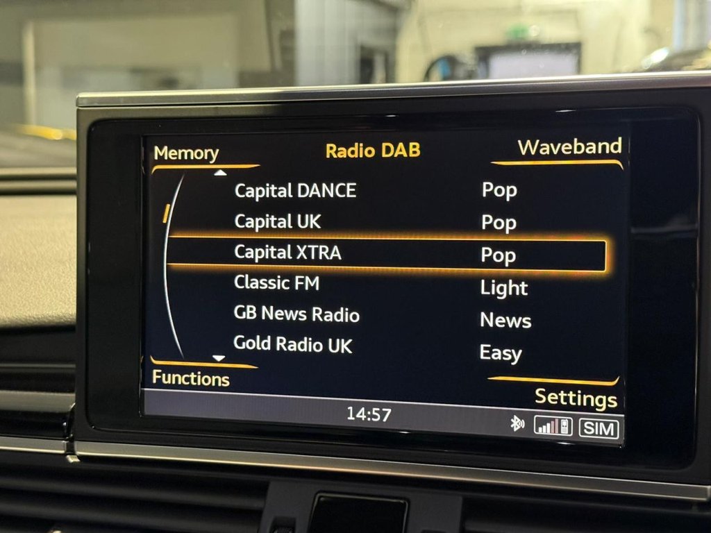 Used Audi RS6 Avant 2015 for sale - 76642601: Photo 45