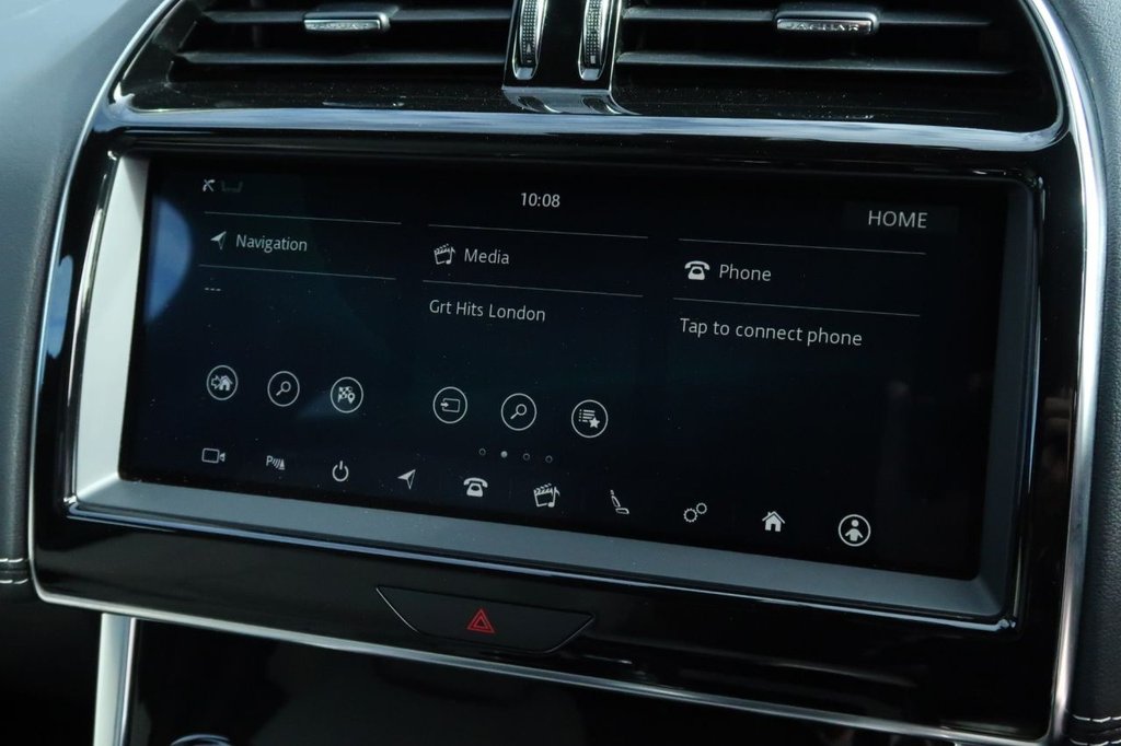 Used Jaguar XE 2019 for sale - 76345395: Photo 26