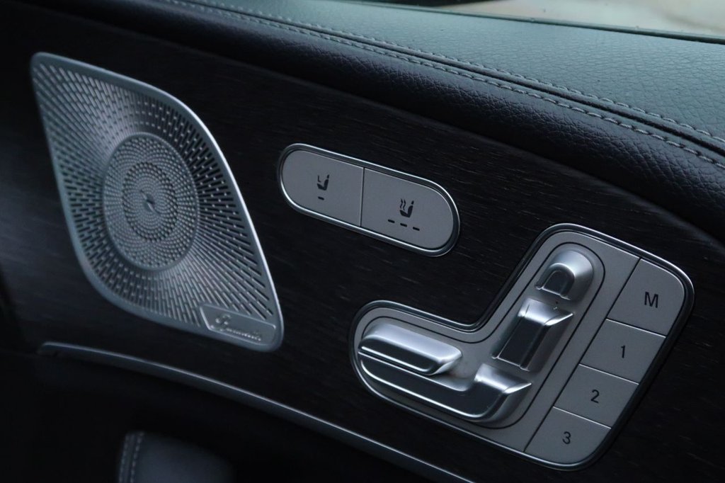 Used Mercedes-Benz GLE 2019 for sale - 77244636: Photo 19