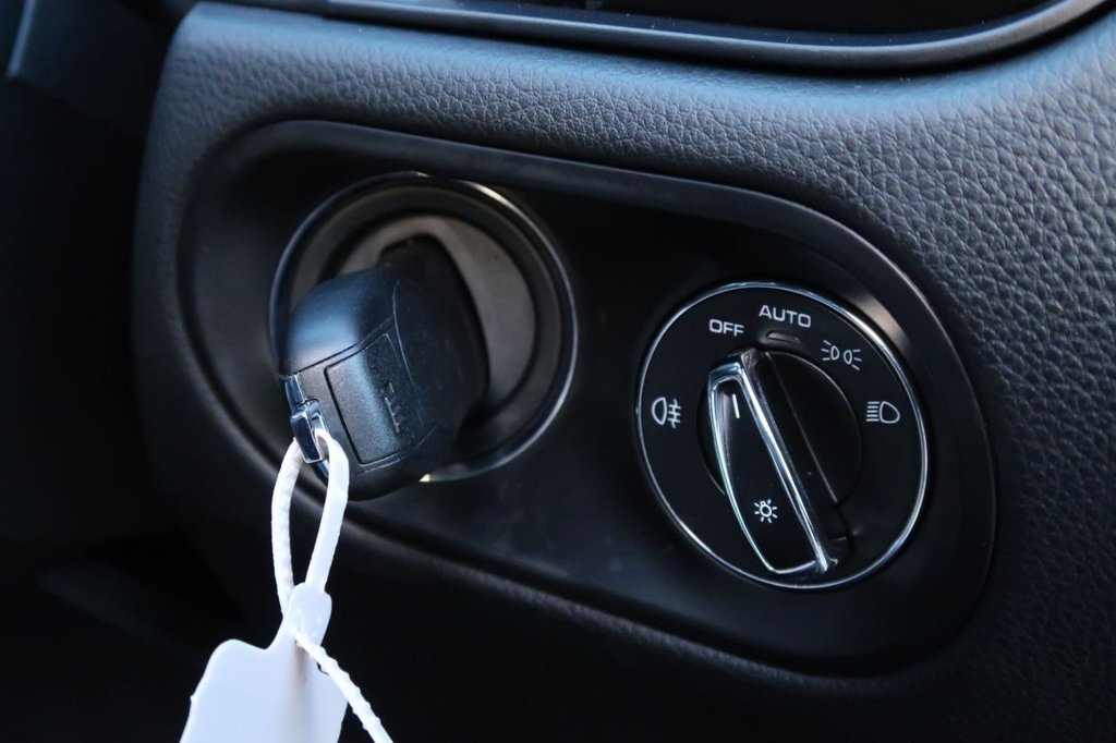 Used Porsche Macan 2020 for sale - 76546702: Photo 20