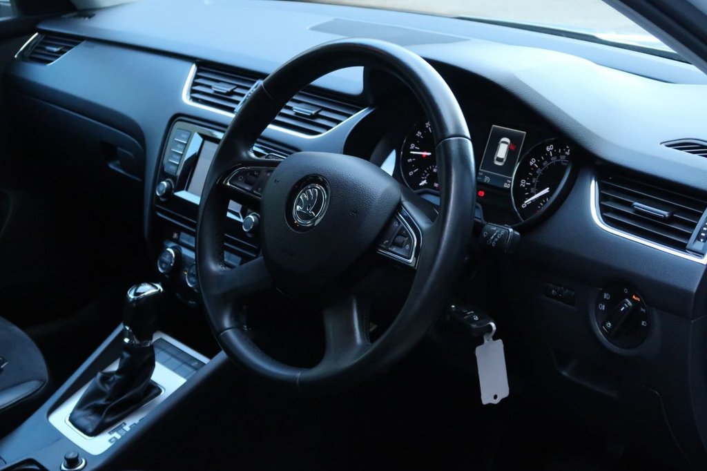 Used Skoda Octavia 2015 for sale - 76430316: Photo 10