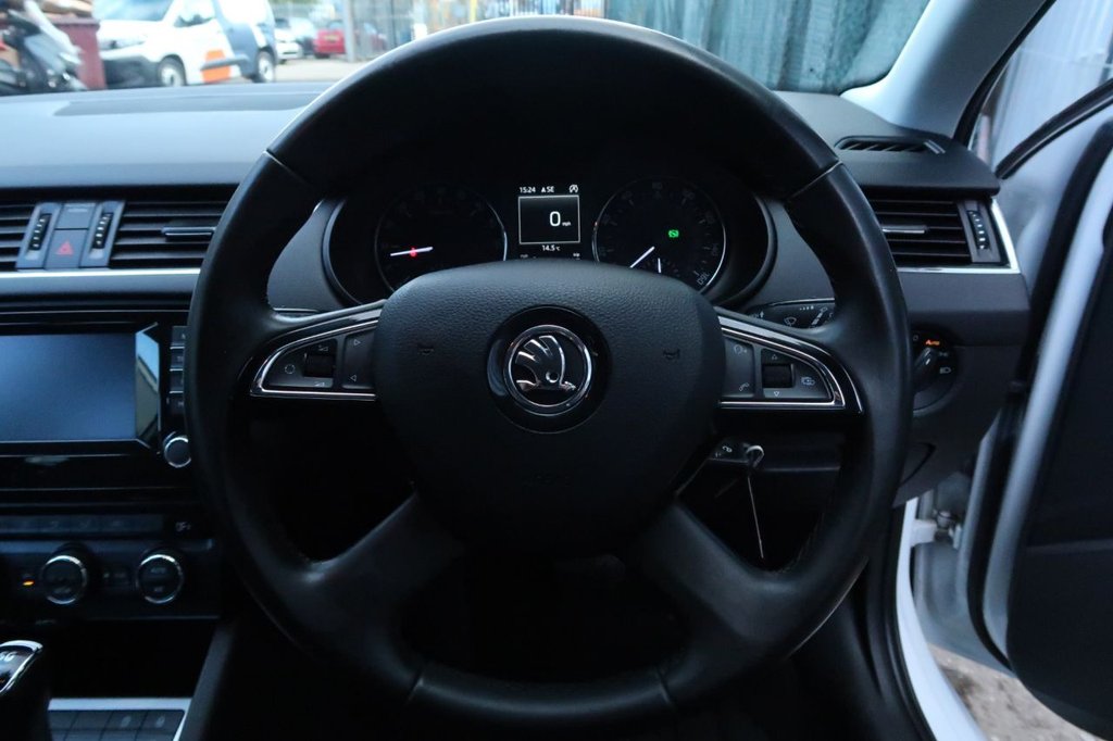 Used Skoda Octavia 2015 for sale - 76430316: Photo 11