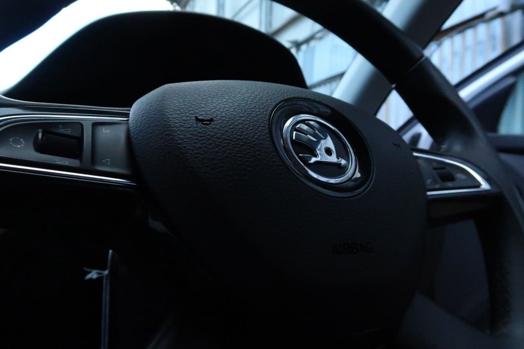 Used Skoda Octavia 2015 for sale - 76430316: Photo 18