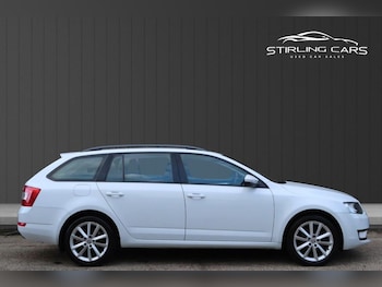 Used Skoda Octavia 2015 for sale - 76430316: Photo