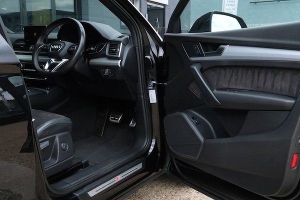 Used Audi Q5 2017 for sale - 75651576: Photo 17