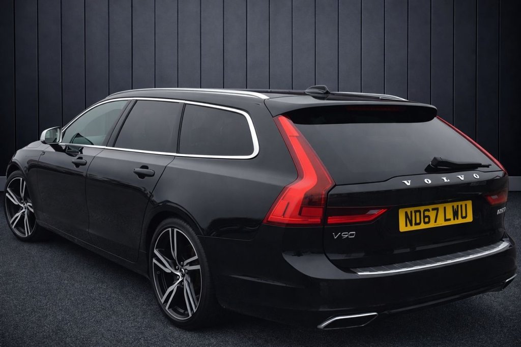 Used Volvo V90 2017 for sale - 77855479: Photo 2