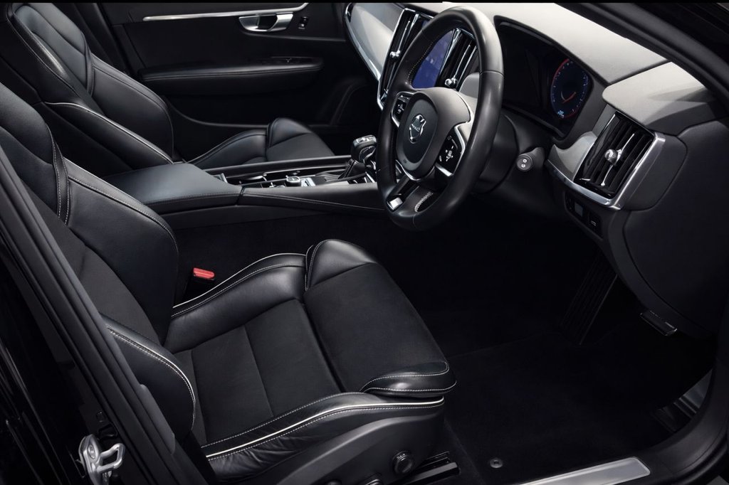 Used Volvo V90 2017 for sale - 77855479: Photo 3