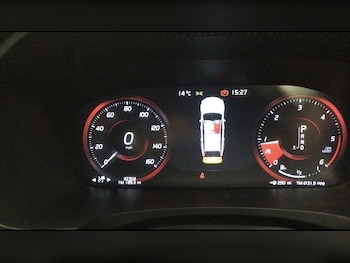 Used Volvo V90 2017 for sale - 77855479: Photo